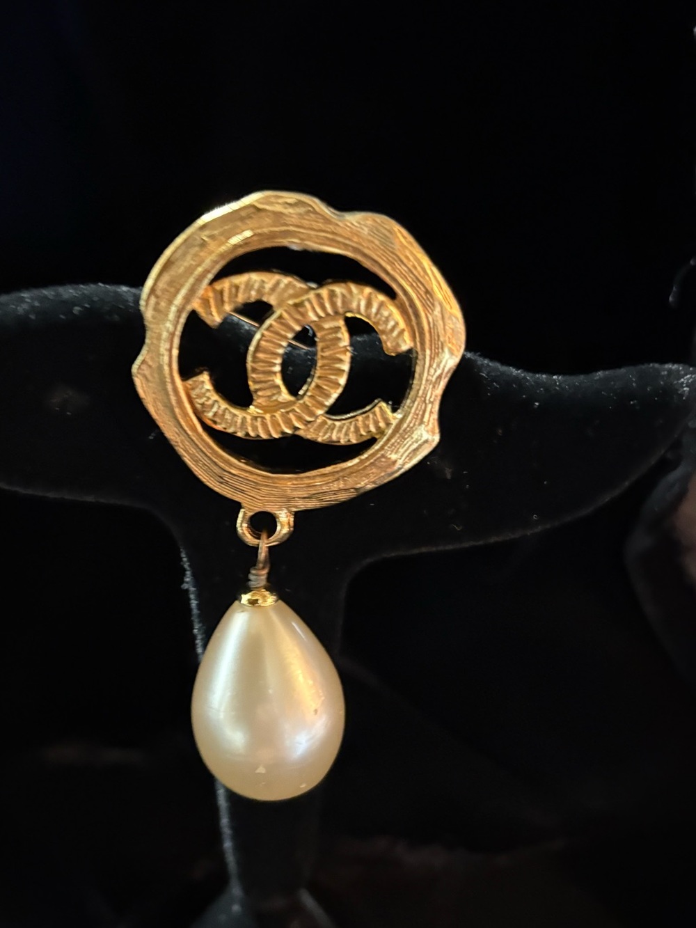 Gold-Toned Pear inspiredlDrop Earrings match with Brooch